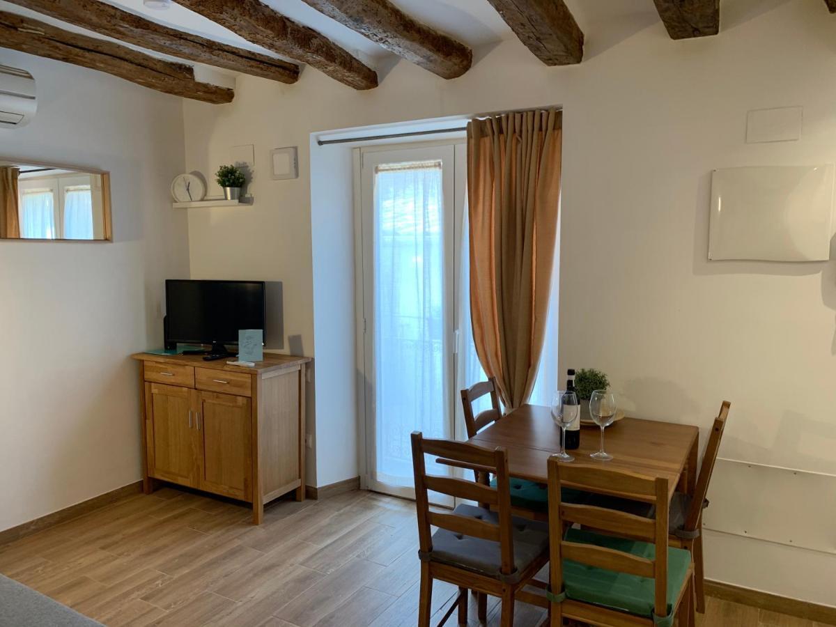 Apartaments Impro Mora d'Ebre Eksteriør bilde